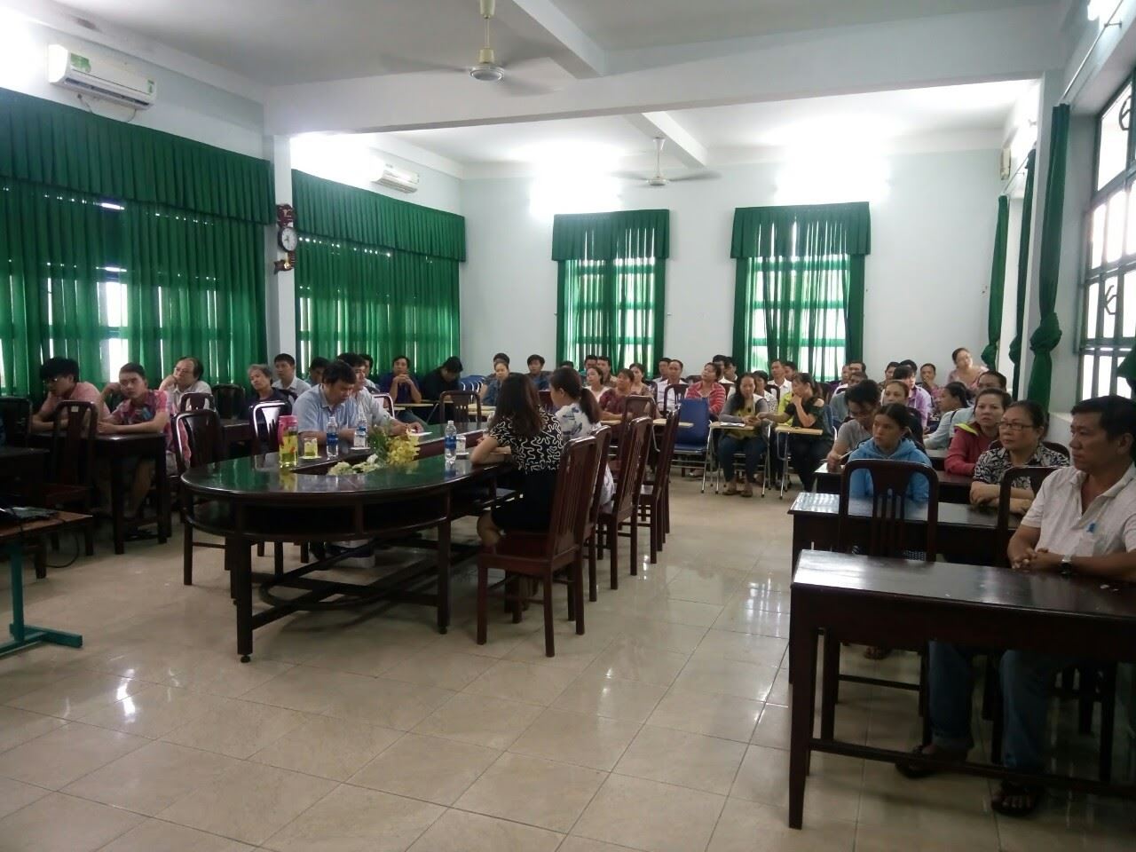 Dong Saigon College