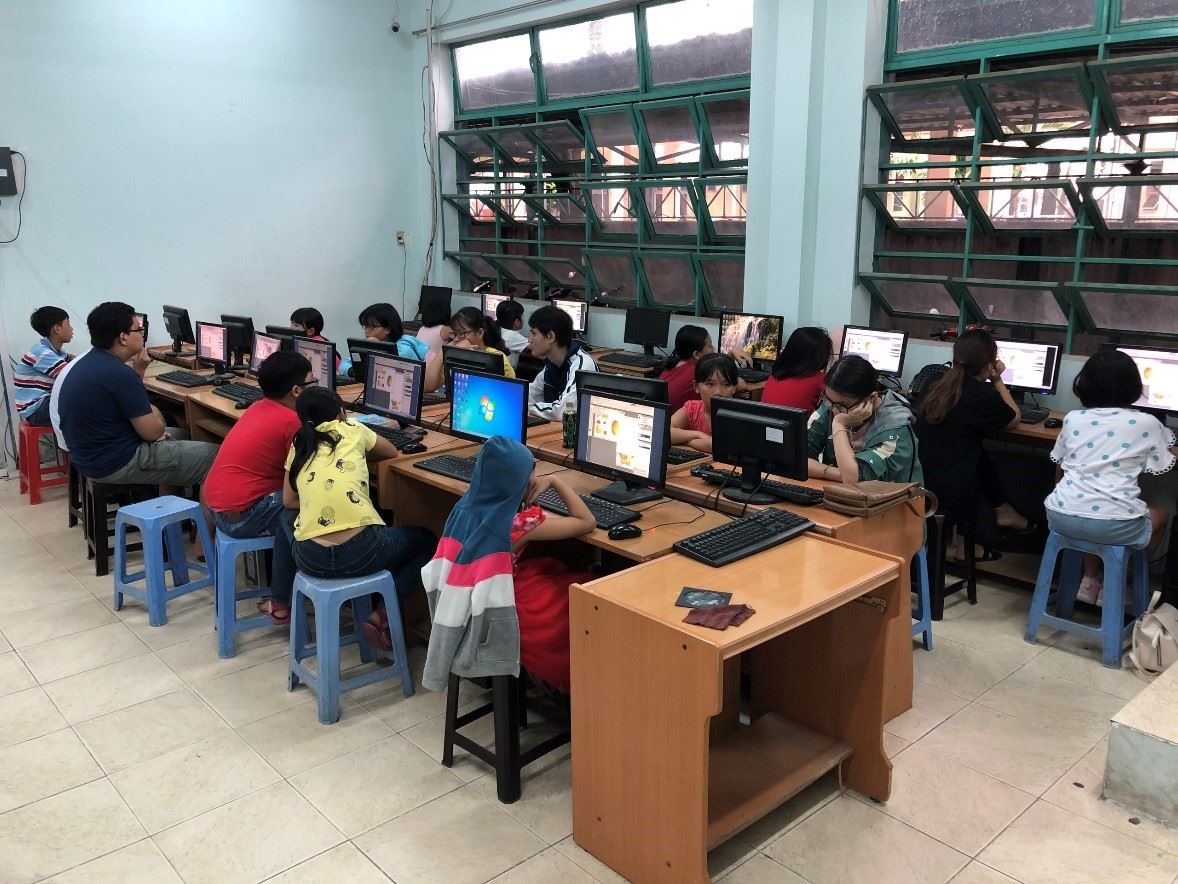 Dong Saigon College