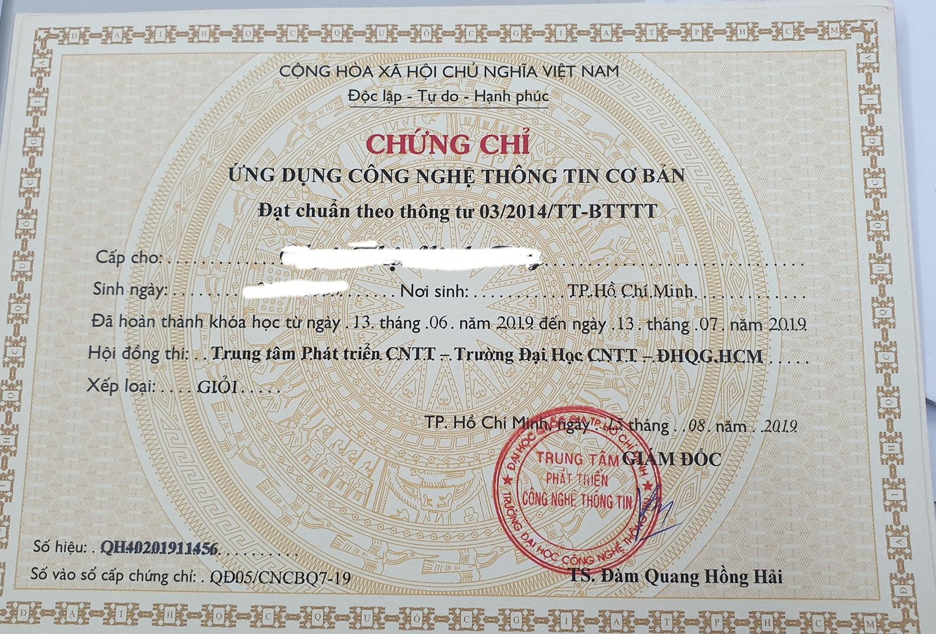 Dong Saigon College