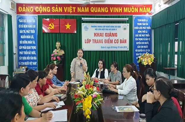 Dong Saigon College
