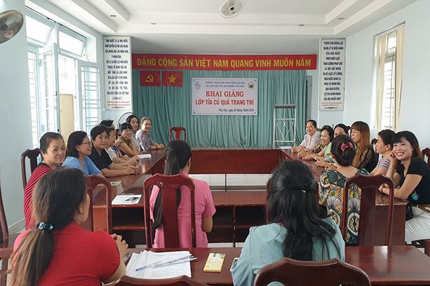 Dong Saigon College