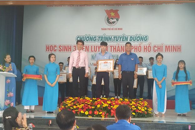 Dong Saigon College