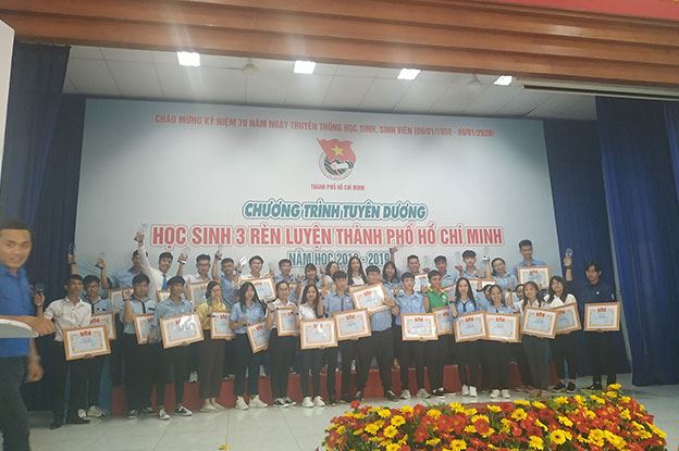 Dong Saigon College