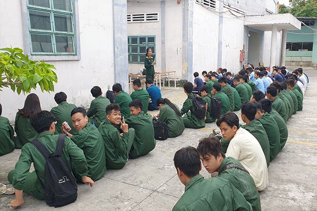 Dong Saigon College
