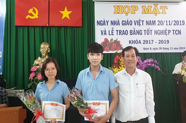 Dong Saigon College