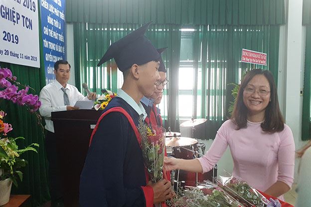 Dong Saigon College