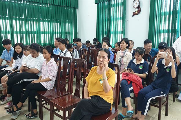 Dong Saigon College