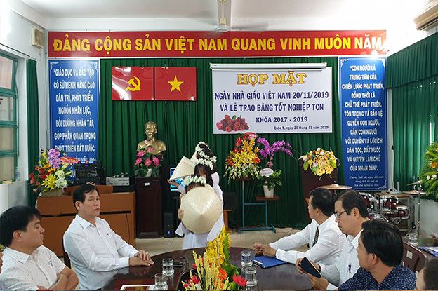 Dong Saigon College