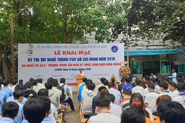 Dong Saigon College