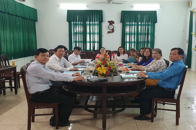 Dong Saigon College
