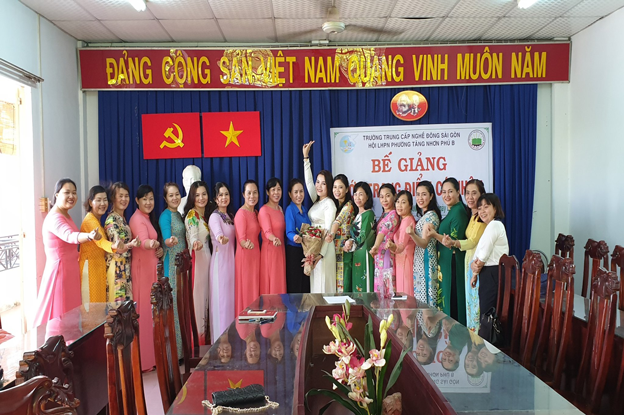 Dong Saigon College