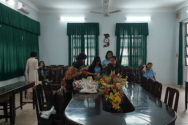 Dong Saigon College