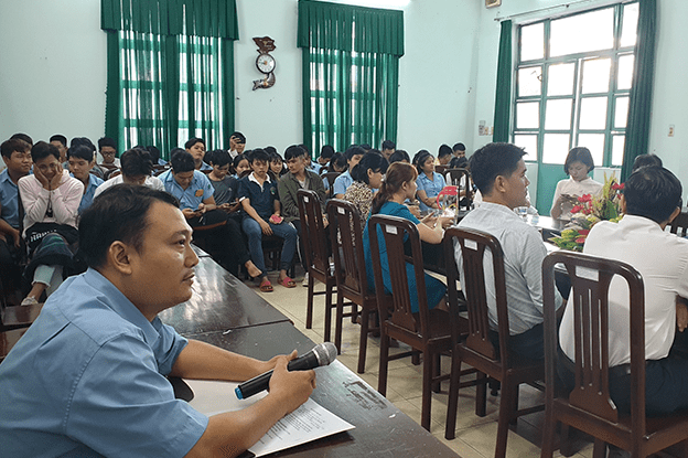 Dong Saigon College