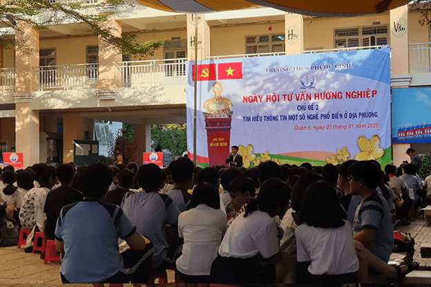 Dong Saigon College