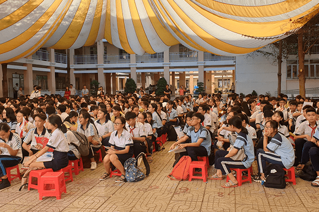 Dong Saigon College