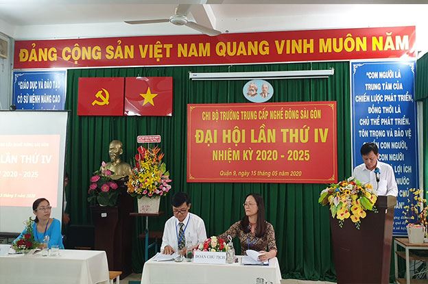 Dong Saigon College
