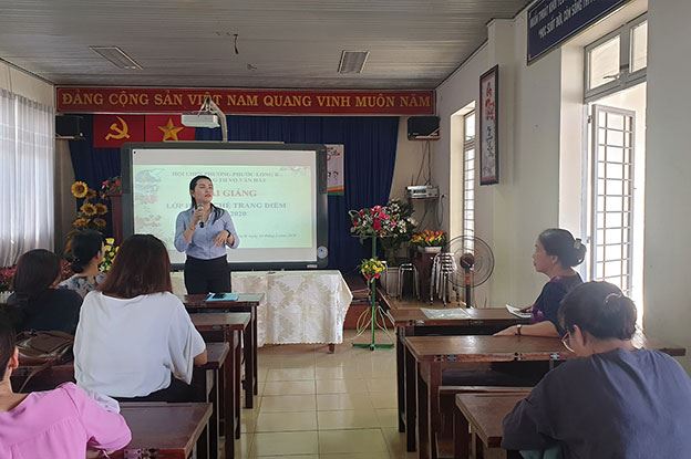 Dong Saigon College