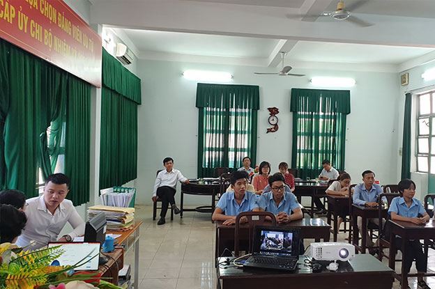 Dong Saigon College