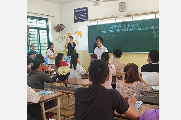 Dong Saigon College