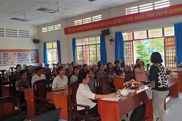 Dong Saigon College