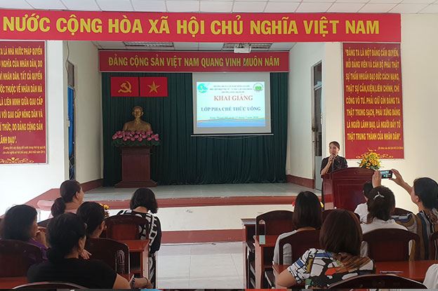 Dong Saigon College