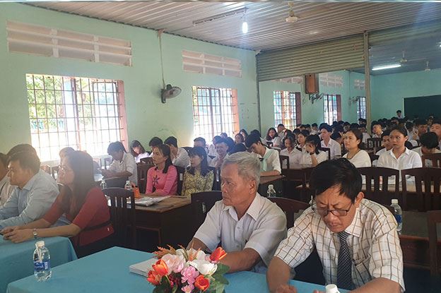 Dong Saigon College
