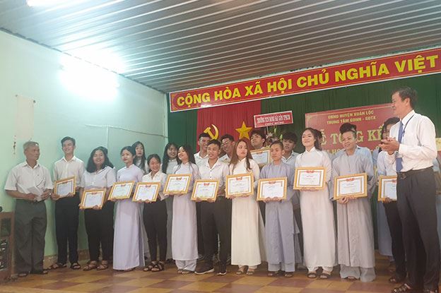 Dong Saigon College