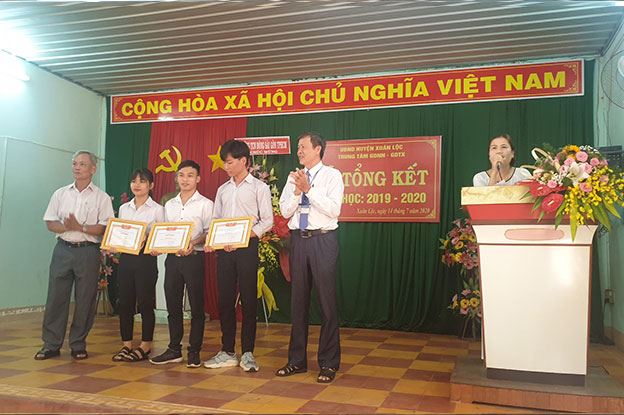 Dong Saigon College