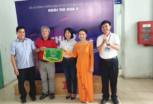 Dong Saigon College