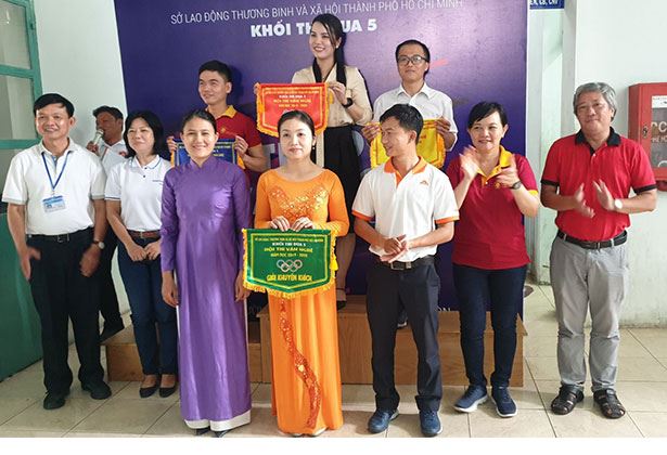 Dong Saigon College