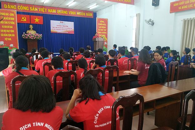 Dong Saigon College