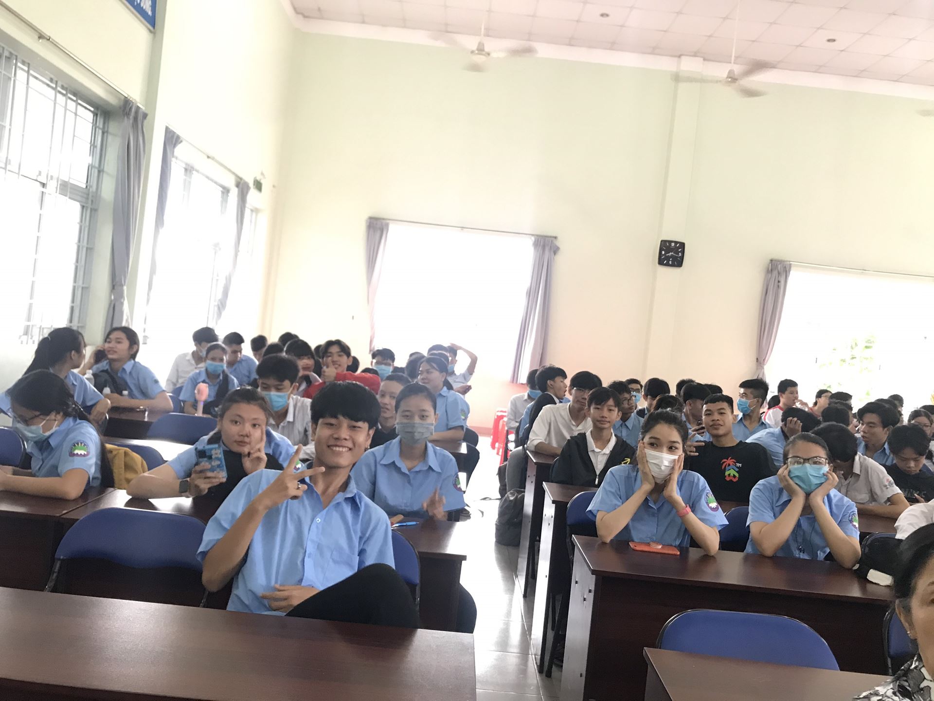 Dong Saigon College