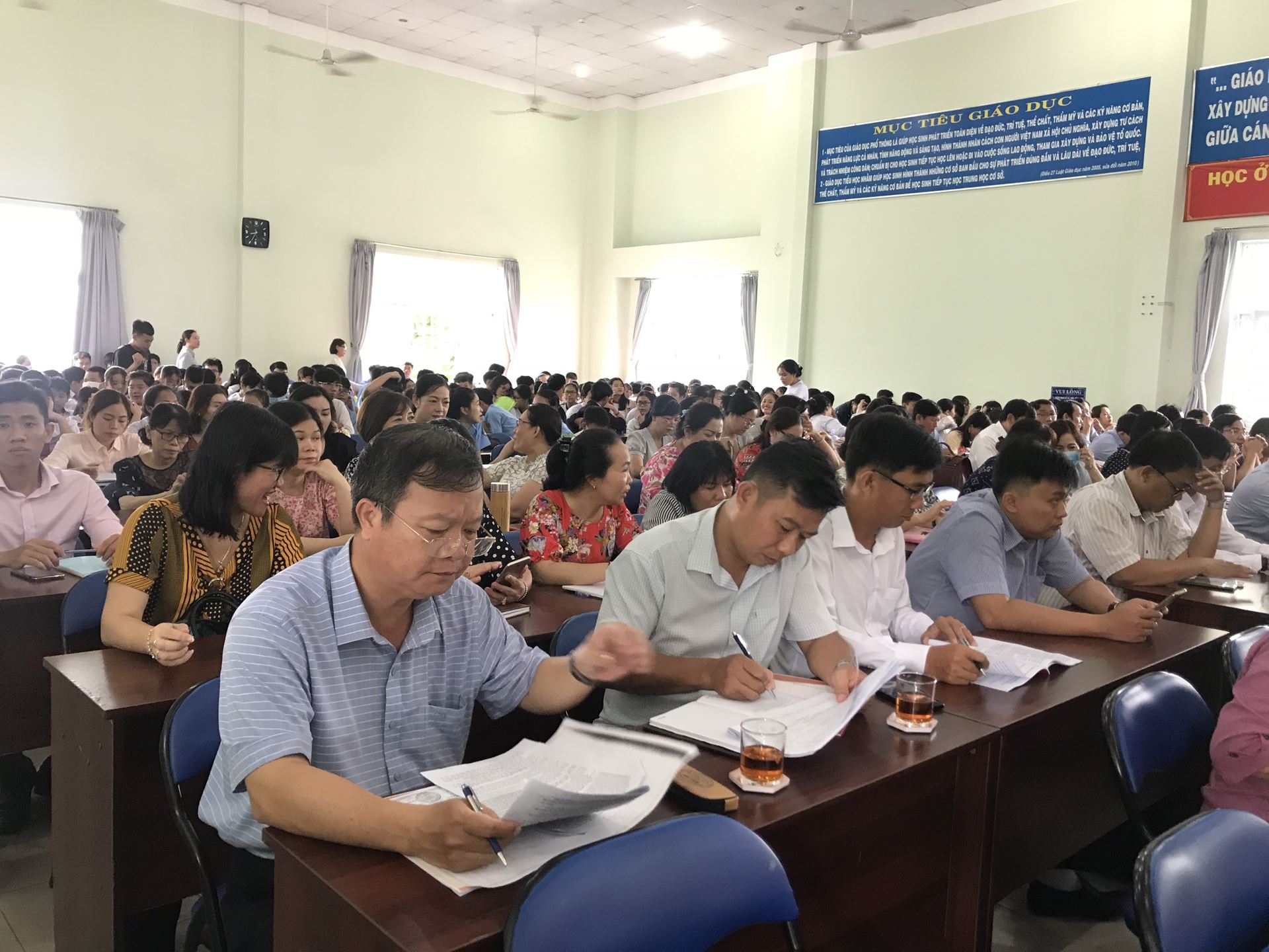 Dong Saigon College