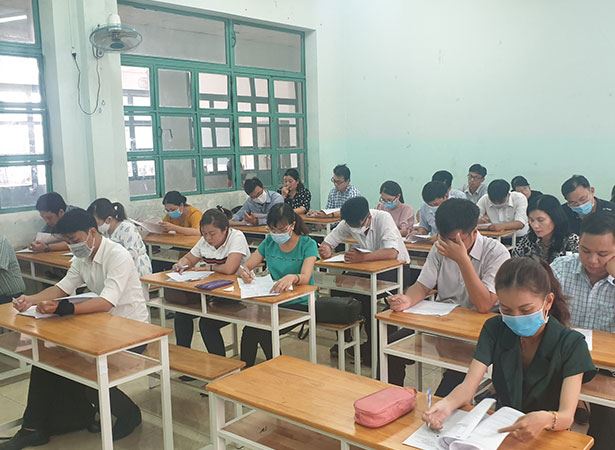 Dong Saigon College